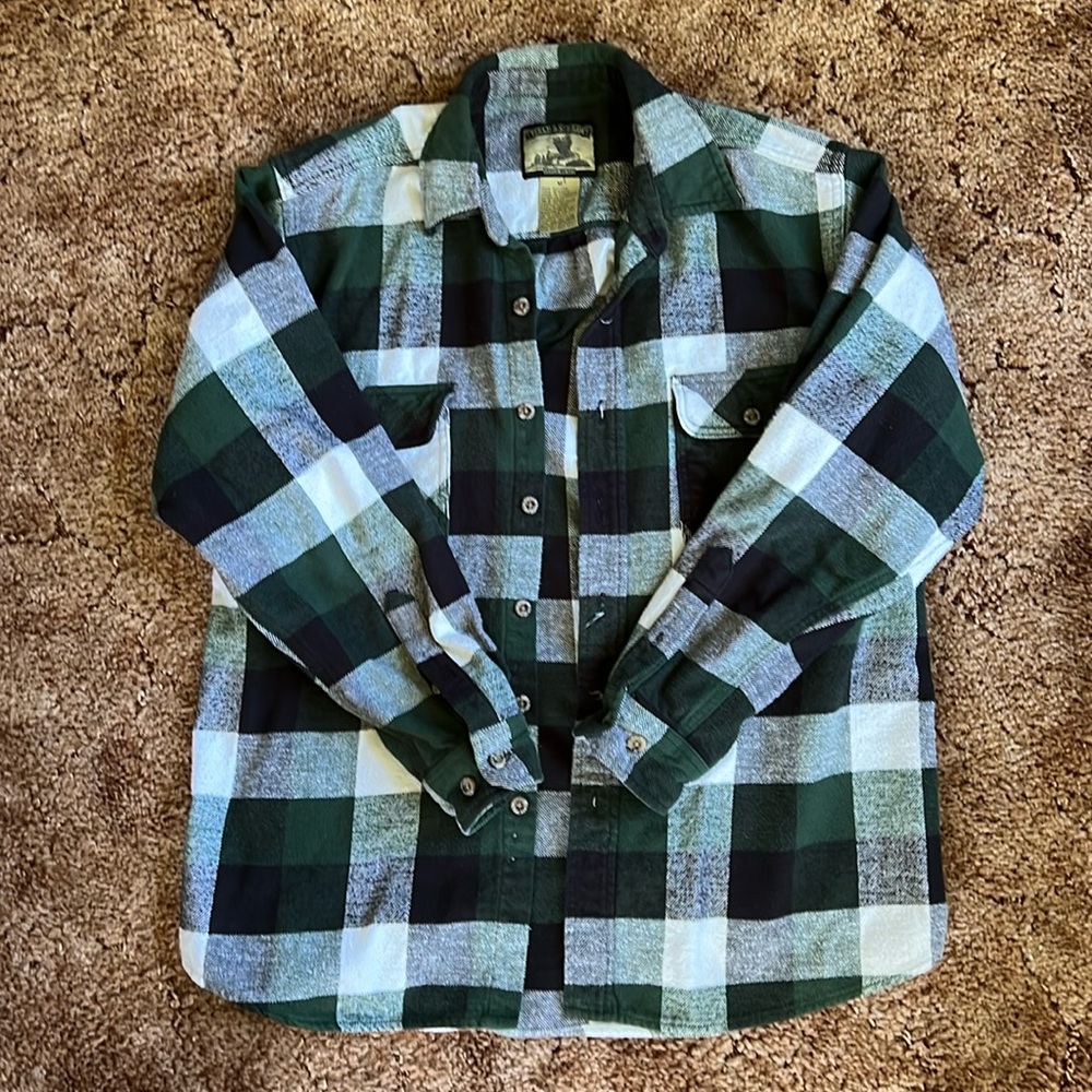 Field & Stream green flannel size M